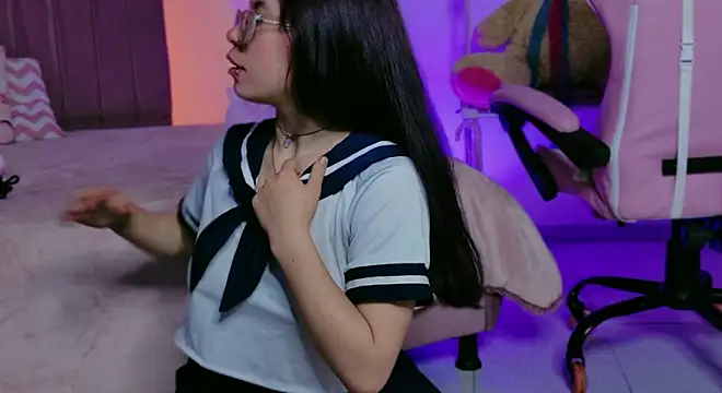 دردشة uchiiky_doll الجنسية المباشرة