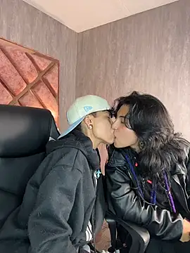 Chat XXX ao vivo de ian_mathias_