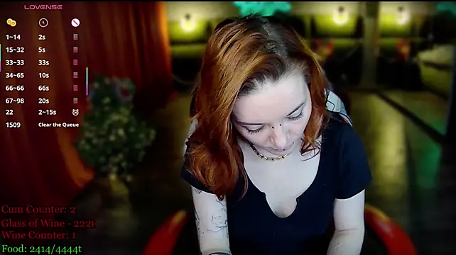 צ'אט XXX בשידור חי של MaxPhoenixx