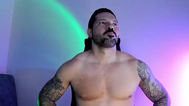 Pierre_Vidal Live XXX-Chat