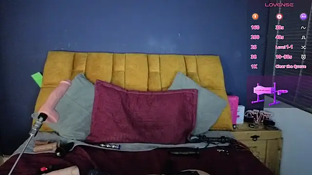 XXX chat uživo modela KendraaSimons