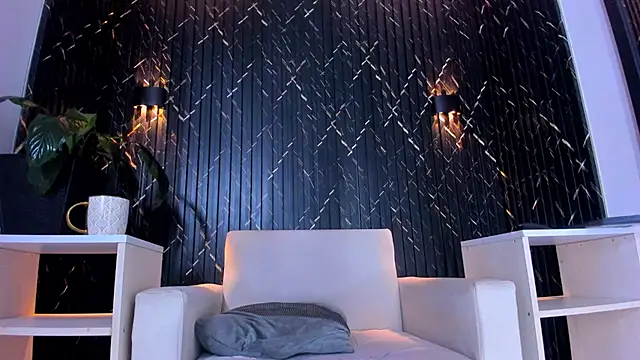 Chat +18 de Cris_LaCobra_ ao vivo