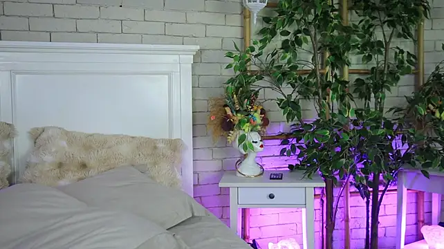 EmillyBronte Chat XXX live
