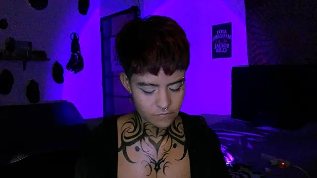 Chat +18 de alex_one888 ao vivo