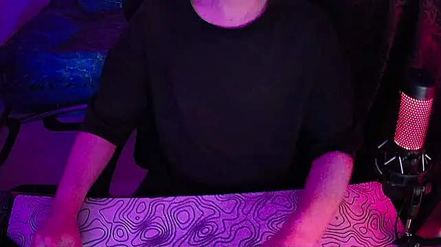 fame_bc – Naživo XXX chat