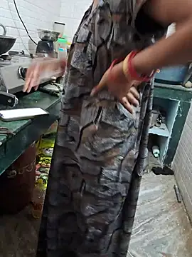 MeeraCouple XXX чат на живо