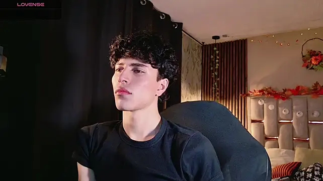 Michaell_Peters Live XXX-chat