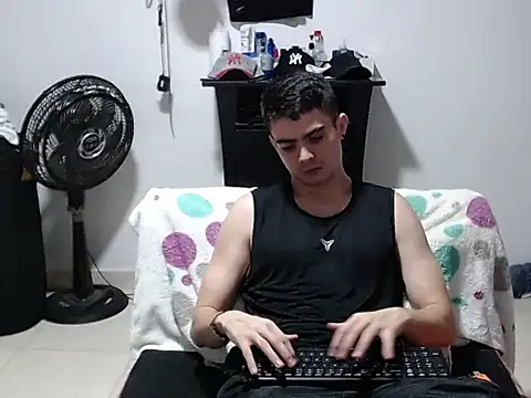 Zac_Efront Live XXX Chat