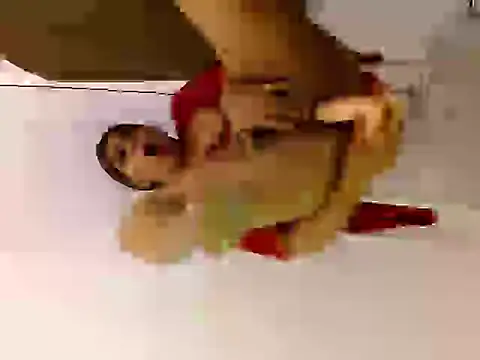 Chat +18 de QueenMJ ao vivo