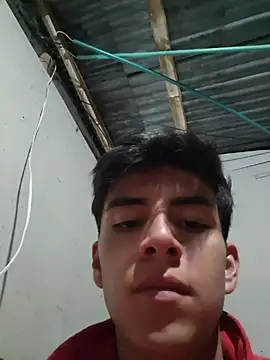 Živý XXX chat ZaneHoward