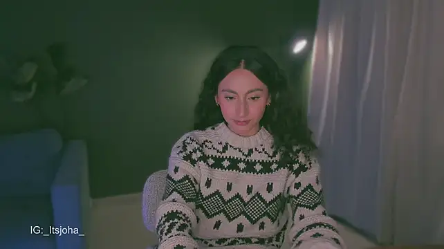 צ'אט XXX בשידור חי של Lovinggirl_