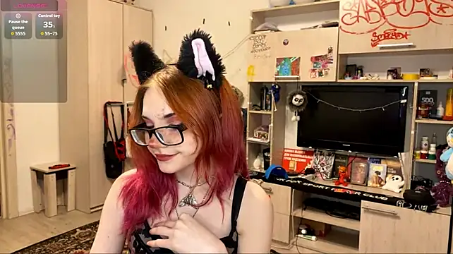 Živý XXX chat Missminetti