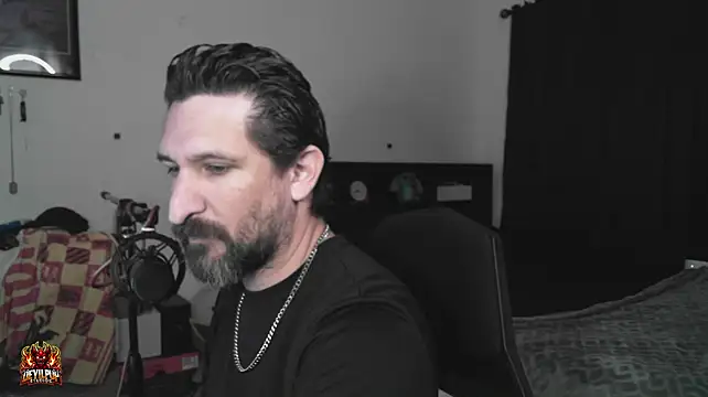 DevilPup75_ XXX чат на живо