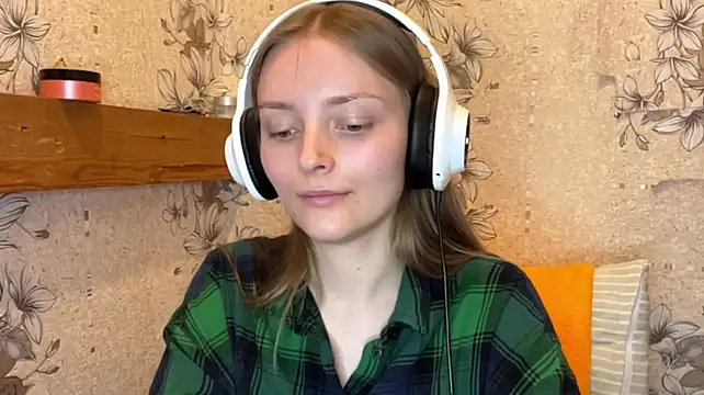 Živý XXX chat EmyMiu