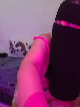Rime_sexy Adlı Modelin Canlı XXX Sohbeti