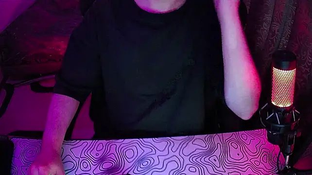 XXX chat uživo modela fame_bc