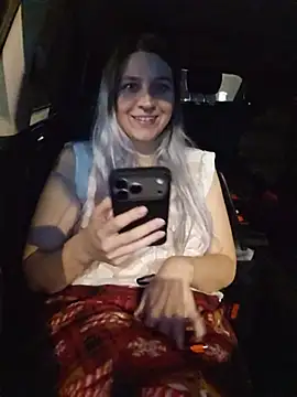 ScarletsWeb live XXX chat