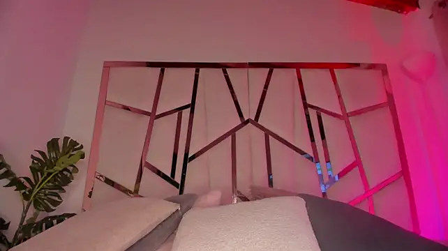 hot_booty_'s Live XXX Chat
