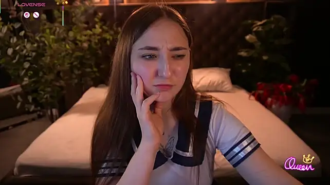 SashaDuvalle Adlı Modelin Canlı XXX Sohbeti
