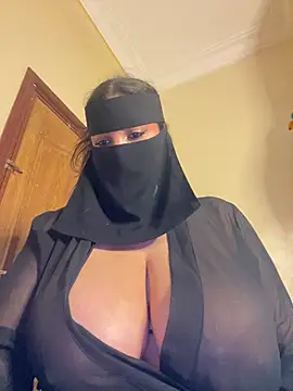 Magh-rbiya's Live XXX Chat