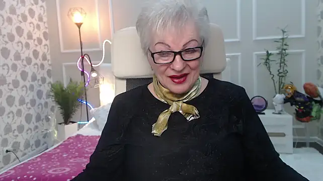 KayleSmoll 现场XXX聊天