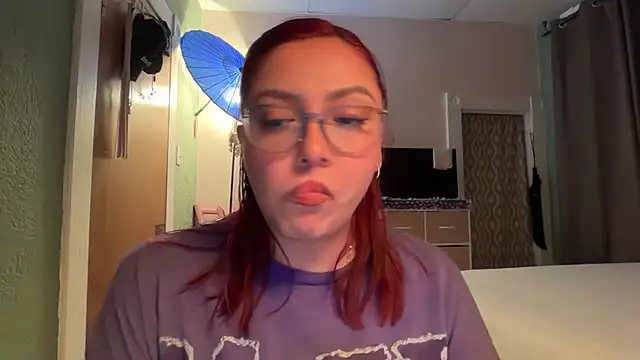 naya_pumpkin's Live XXX Chat