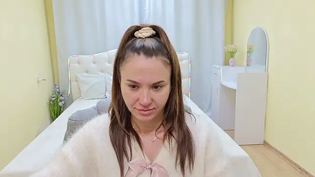 KaraCriegs' Live XXX Chat