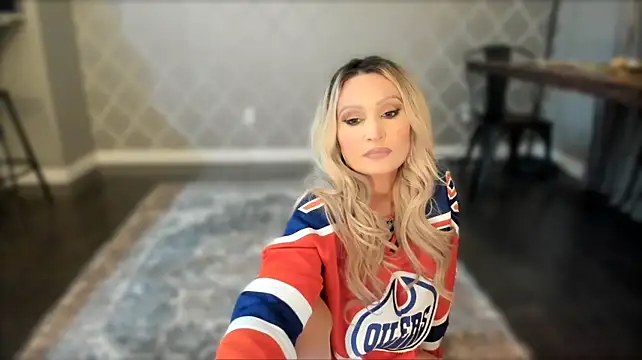AprilAudrey69's Live XXX Chat