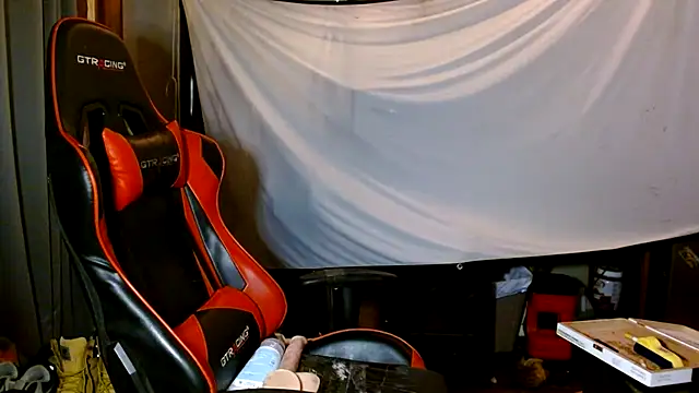 tongueispowerr6d9's Live XXX Chat