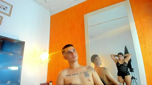Irina_and_Max's Live XXX Chat
