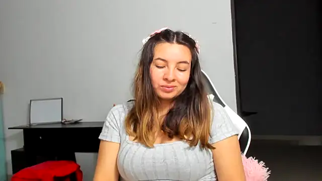 __Emma__11__Lecat_'s Live XXX Chat