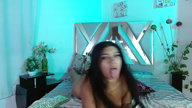 EmmaEvans07 Chat XXX in diretta
