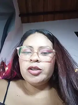 Chizuqui25 Chat XXX in diretta