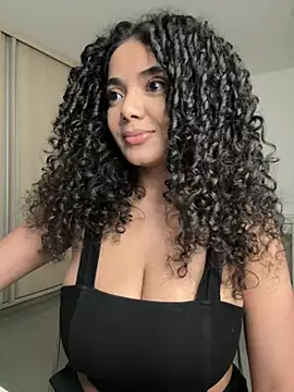 Chat XXX ao vivo de Curlyierr