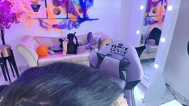 Czat XXX na żywo – Isa_reel