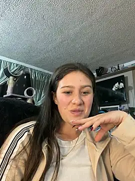 Valery__rosss Adlı Modelin Canlı XXX Sohbeti