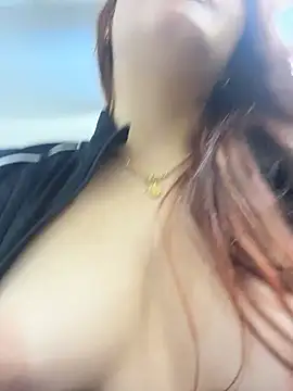 הופעת וובקאם של AngelBlushXXX