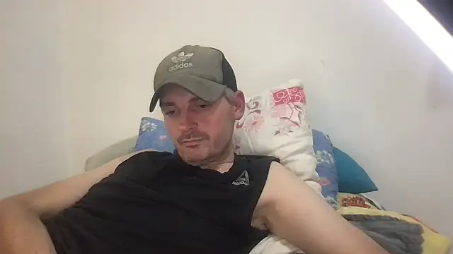 Freak_poland_85 webkamerás műsora