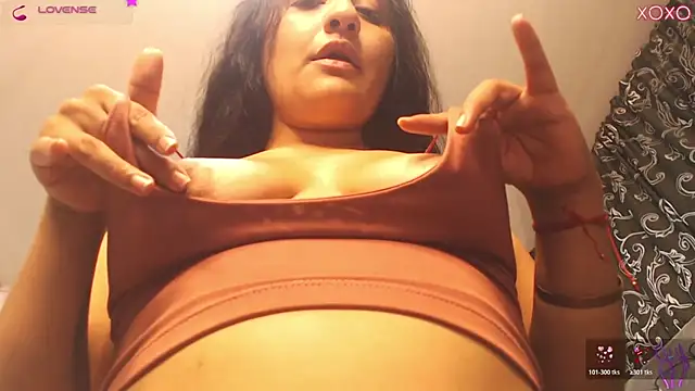 Lunha88n Live XXX chat