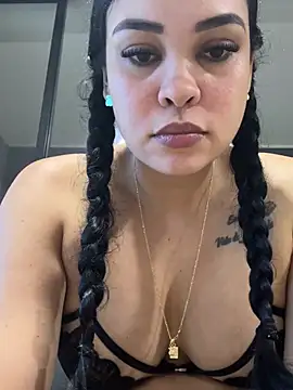 FOX_LATINA 现场XXX聊天