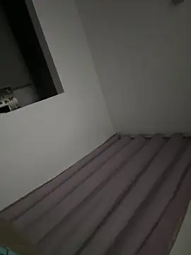 dhouglasdg Adlı Modelin Web Kamerası Şovu