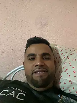 Chat +18 de Sheik_z_o ao vivo