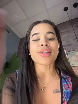 دردشة EmmaExoticaXXX الجنسية المباشرة