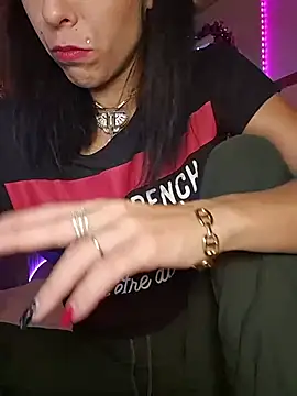 misscectito13 Chat XXX in diretta