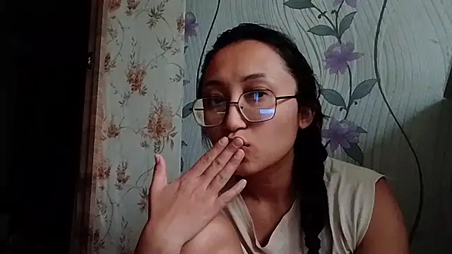 Chat XXX en directo de Anna_CaramelDream