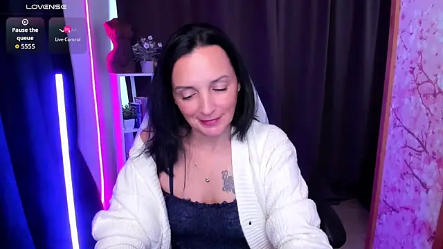 FloraEllen Live XXX chat