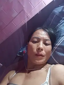 Lily-ly's Live XXX Chat