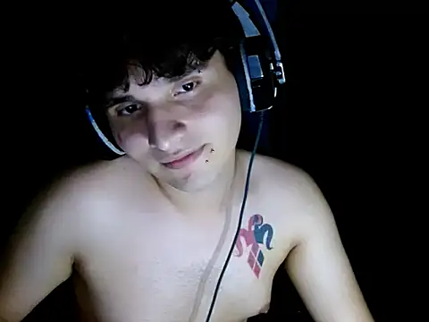 suggarboy69 লাইভ XXX চ্যাট