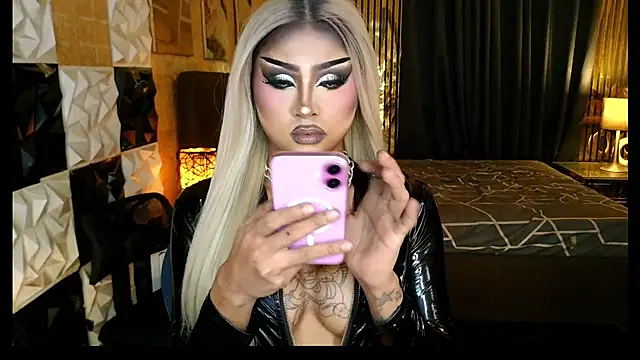 Živý XXX chat MassiveCockTrans