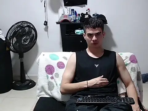 Chat +18 de Zac_Efront ao vivo
